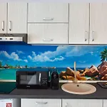 Black Sea Apartment *