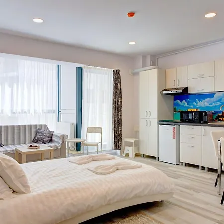 Black Sea ママイア